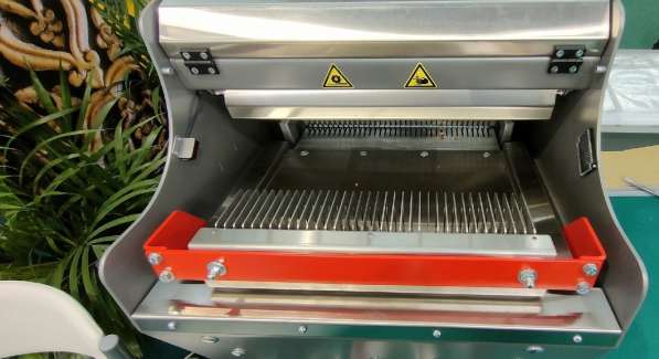 Хлеборезательная машина «Агро-Слайсер» для производства в Санкт-Петербурге фото 3