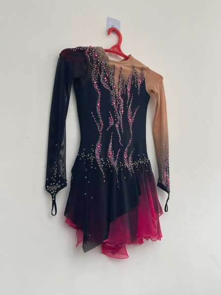 Платье для фигурного катания