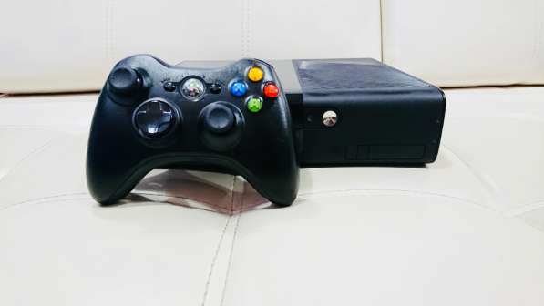 Xbox 360 Приставка 500GB + Kinect