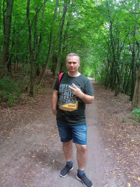 Сергей, 40 лет, хочет пообщаться в фото 9