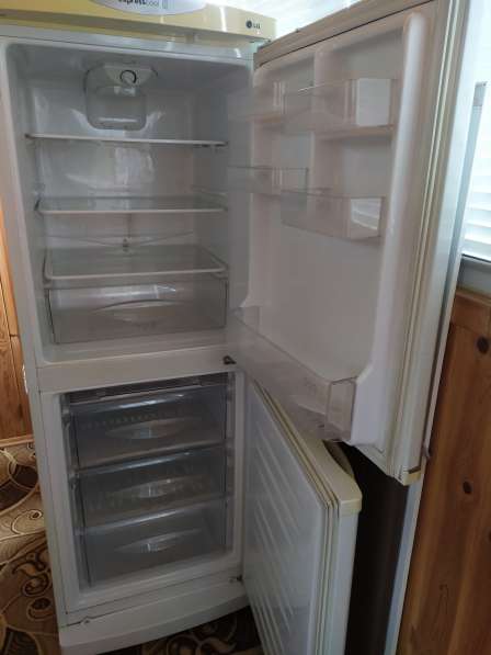 Холодильник б/у в Набережных Челнах фото 4