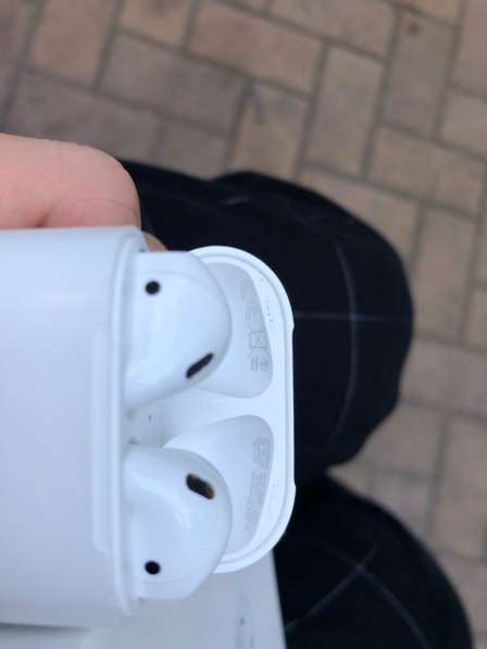 Airpods 2 в Москве