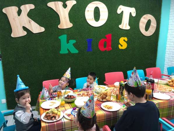 «KYOTO» открыла детский клуб с мини-библиотек в фото 3