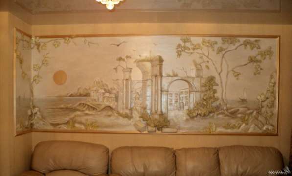 Барельефы ручной работы, роспись стен