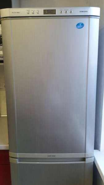 Холодильник SAMSUNG б/у в фото 3
