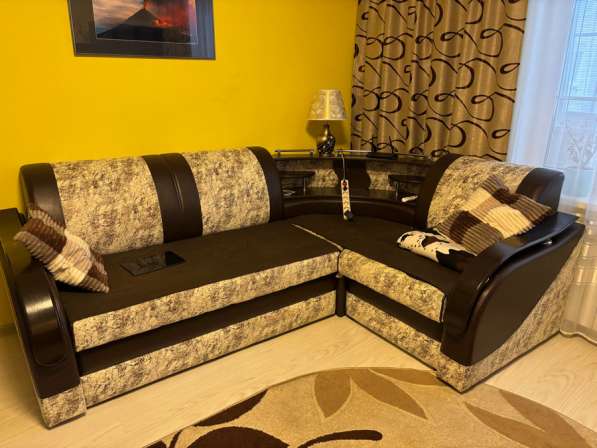 Угловой диван Бастион