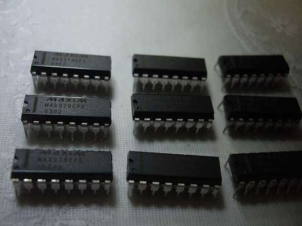 Микросхема MAX379CPE MAXIM в Челябинске фото 10
