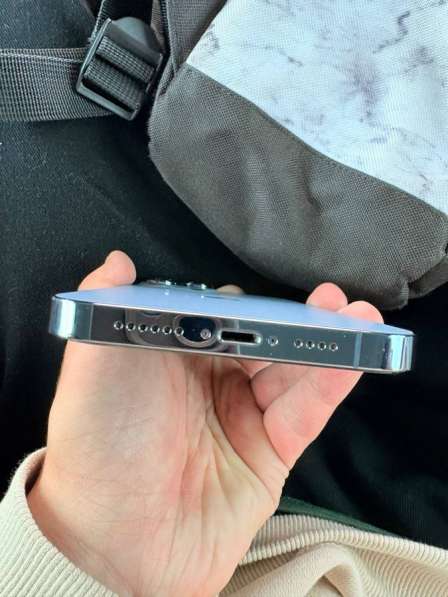 Продаю iPhone 13 pro max в Нижнекамске