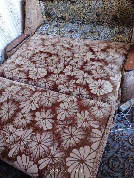 Продам диван в Топках фото 3