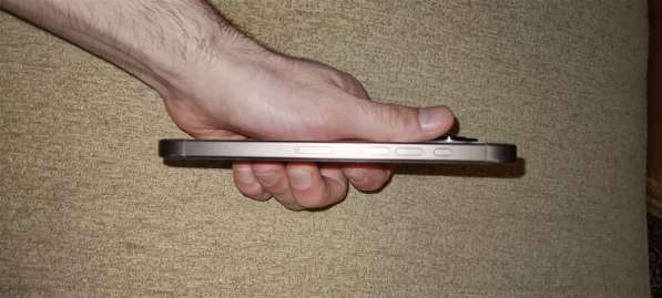 Apple iPhone 16 Pro max в Москве фото 3