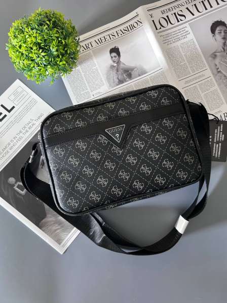 Guess в Москве фото 6