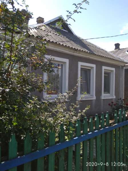 Продам дом в центре Петровского района с газом