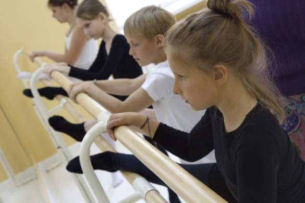 Развивающие занятия для детей от 1 до 15 лет на Горьковской в Санкт-Петербурге фото 16