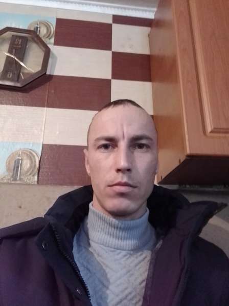 Ivan, 29 лет, хочет познакомиться