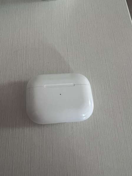 Apple AirPods Pro в 