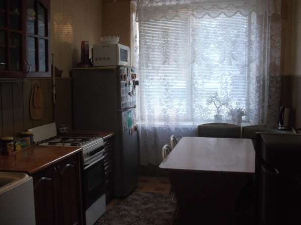 Продаю квартиру 4-х комнатную в Симферополе