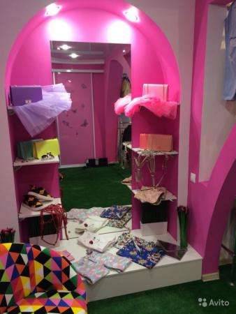 Готовый бизнес магазин модной одежды в Краснодаре фото 3