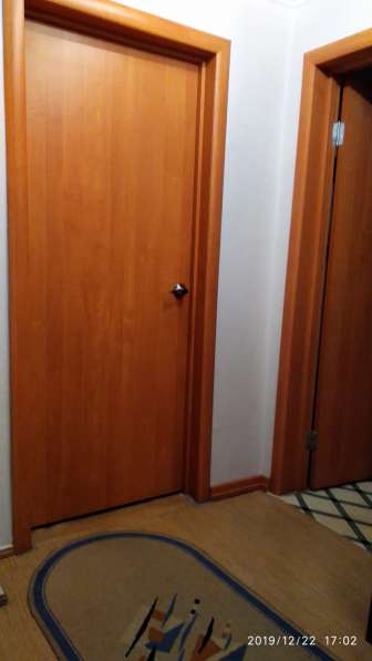 Продается трехкомнатная квартира с мебелью в Кемерове фото 5