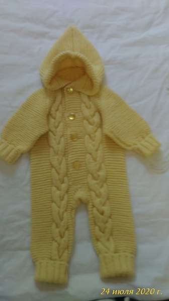 Ручное вязание спицами и крючком