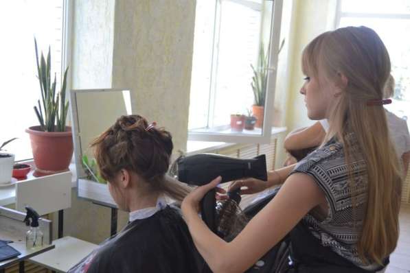 Курсы парикмахеров в Таганроге в Таганроге фото 3