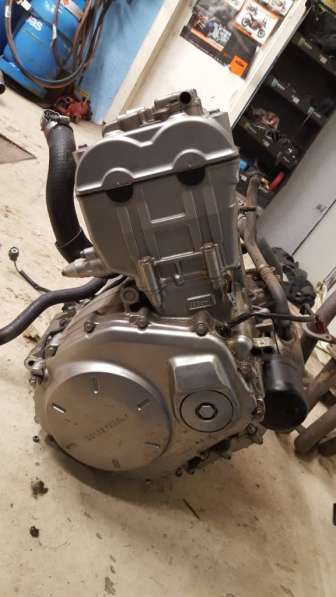 Двигатель SC64E на Honda CBF1000