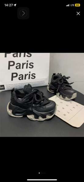 Кроссовки на платформе