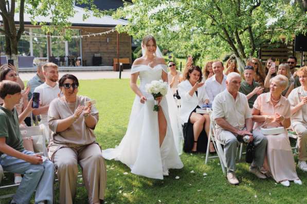 Свадебное платье