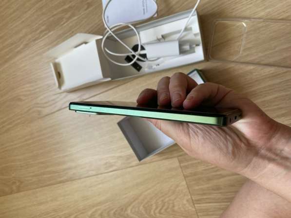 Телефон Tecno Pova 6 Neo 8/256 в Саранске фото 7