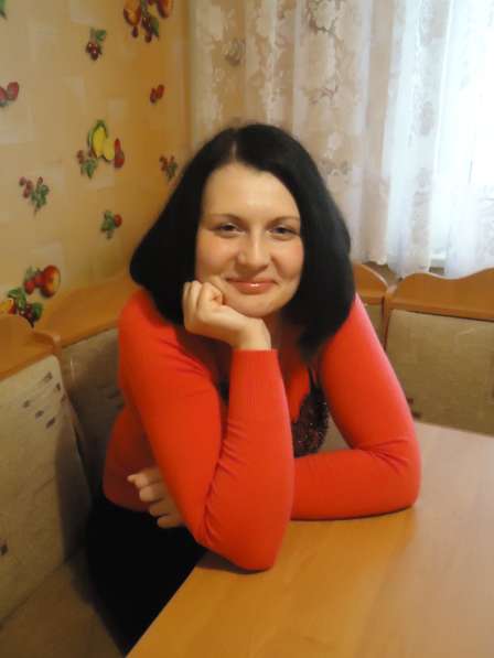 Liubovi, 30 лет, хочет пообщаться