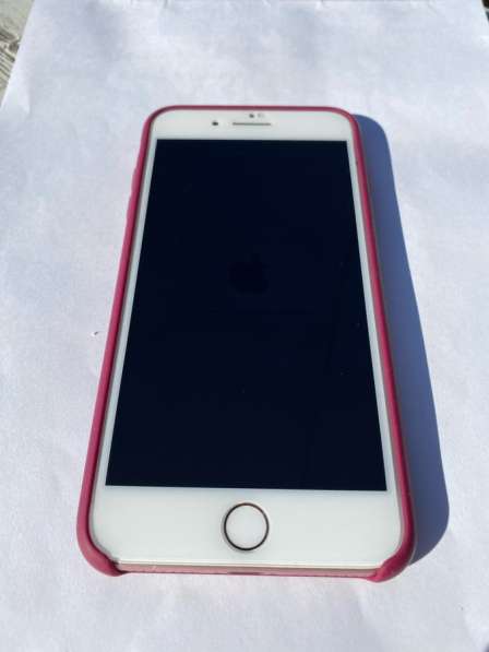 Продам iPhone 7 plus цвет розовое золото