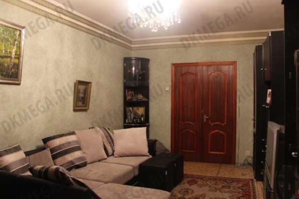 Продам четырехкомнатную квартиру в Москве. Этаж 4. Дом панельный. Есть балкон. в Москве