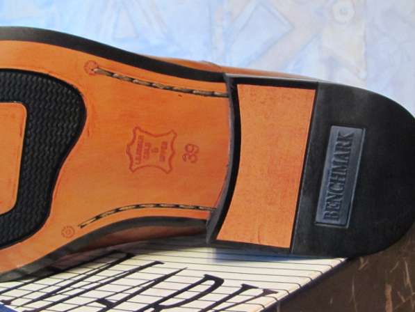 Продам НОВЫЕ мужские кожаные туфли BENCHMARK в Томске фото 3