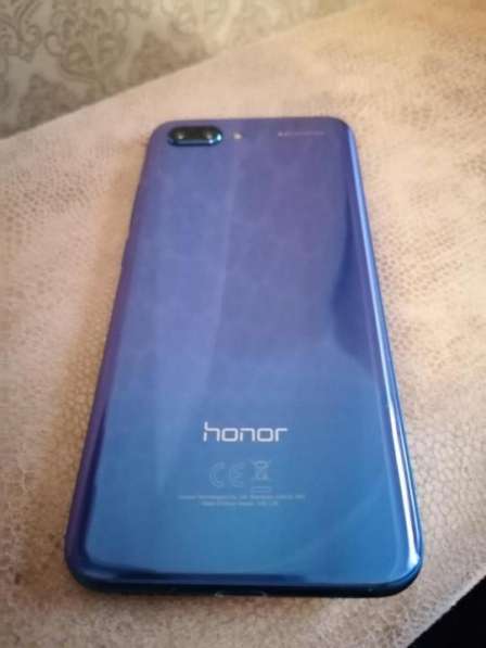 Honor 10