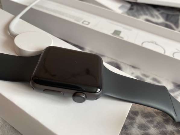 Продам Apple Watch 3 series 42mm в Хабаровске фото 4