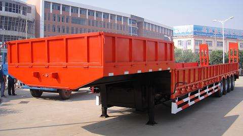 Трал «СIMC» c бортами , контейнеровоз, грузоподъёмностью 70 тонн в Благовещенске