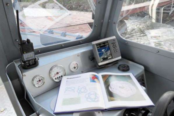 Продаем катер (лодку) Trident 620 CT в Ярославле фото 6