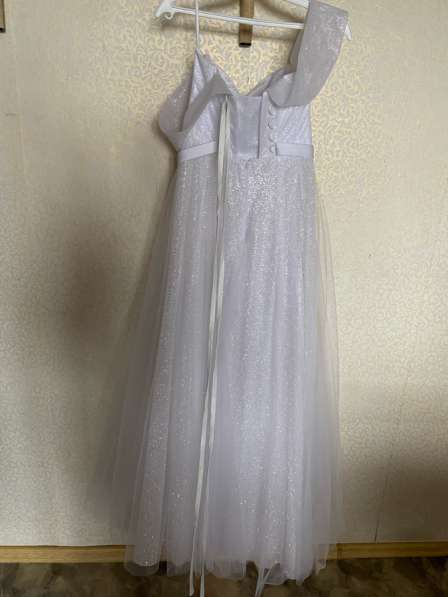 Свадебное платье продам в Красноярске фото 5
