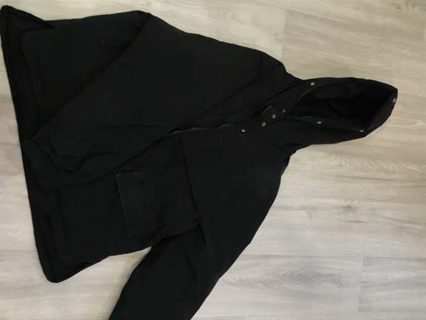 Зимняя куртка черного цвета в Балаково