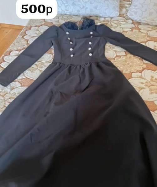 Платье женское