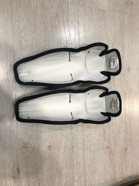 Хоккейные щетки в Иркутске