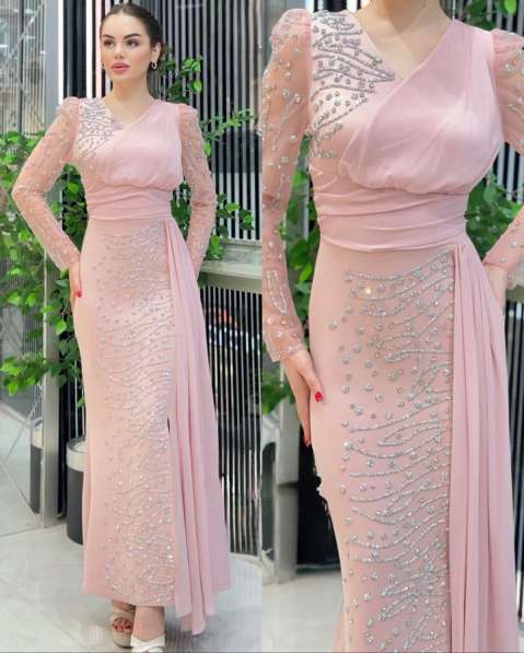 Продаю женская платья