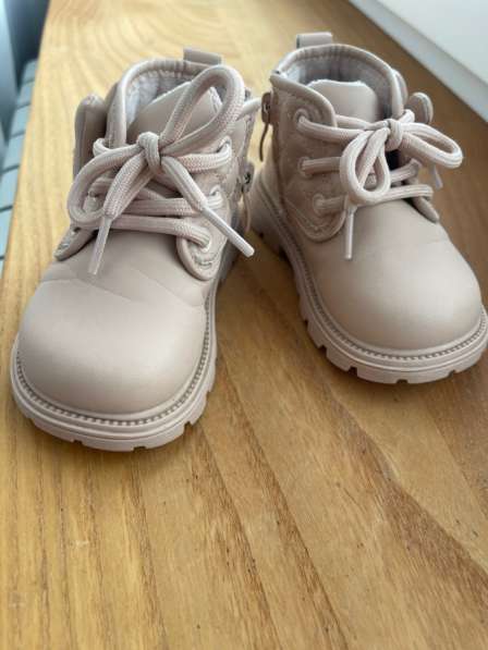 Красивые ботинки для девочки в Ростове-на-Дону фото 3