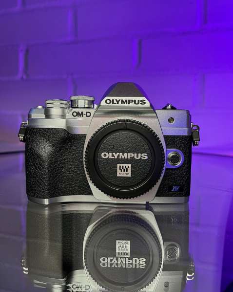 Фотоаппарат Olympus OM-D + объектив 14-42 mm