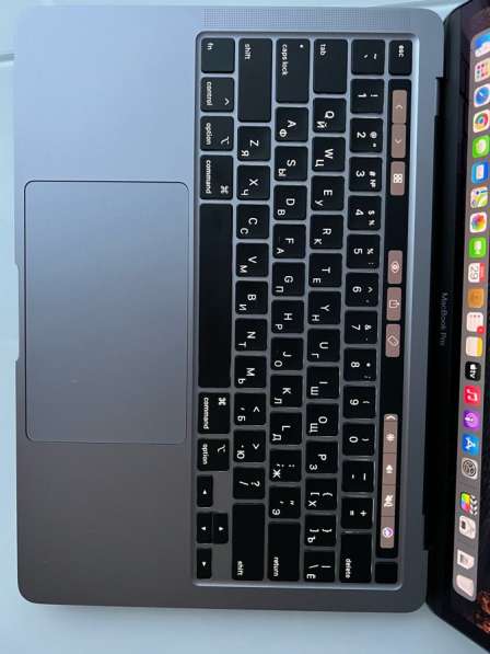 MacBook Pro 13 2020 i5 16 1Tb в Москве фото 4