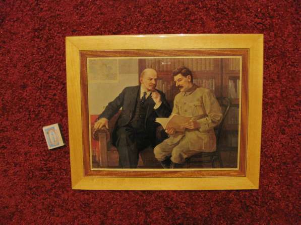 Ленин и Сталин (картина на дереве) в фото 4
