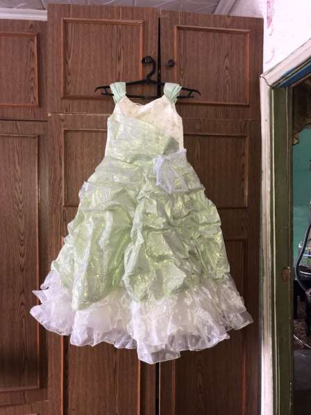 Платье праздничное для девочки 6-10 лет