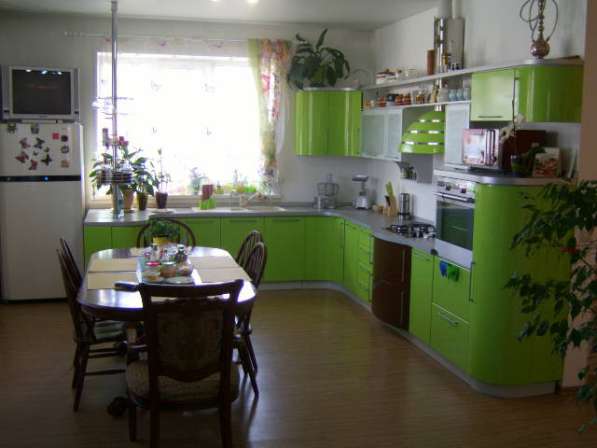 Продам комфортное домовладение в пригороде Красноярска