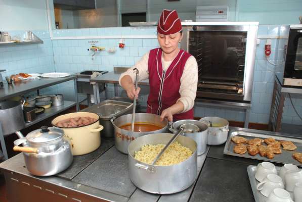 Организации «Индустрия еды», требуются повара и кухонные ра