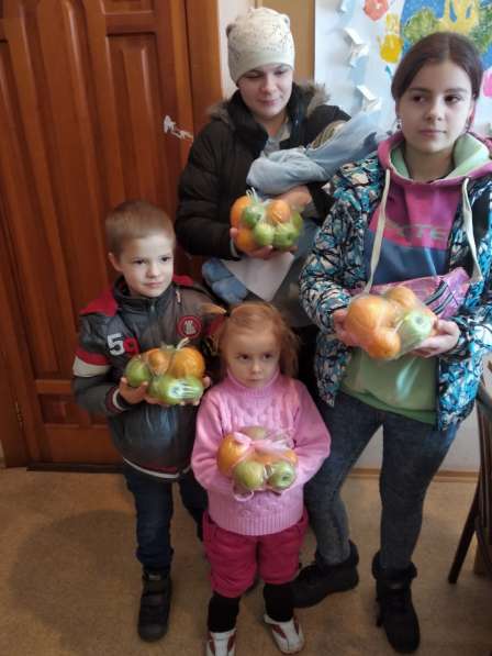Акция продолжается.«Подари фрукты деткам Донбасса» в фото 3