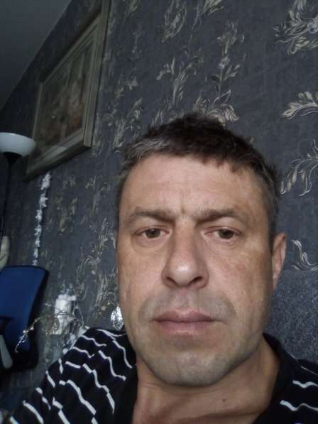 Роман, 43 года, хочет пообщаться в Краснодаре